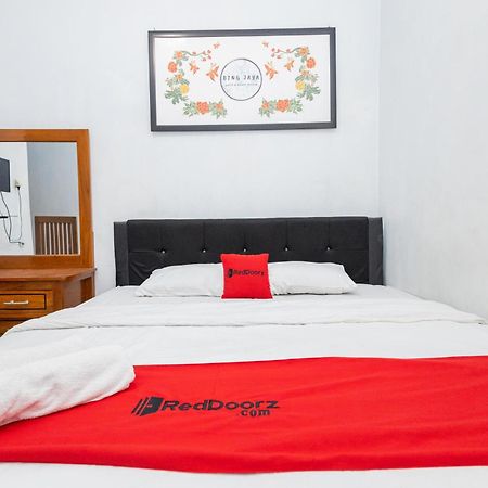Reddoorz Near Wisata Museum Angkut 3 Hotel Batu  Exterior photo