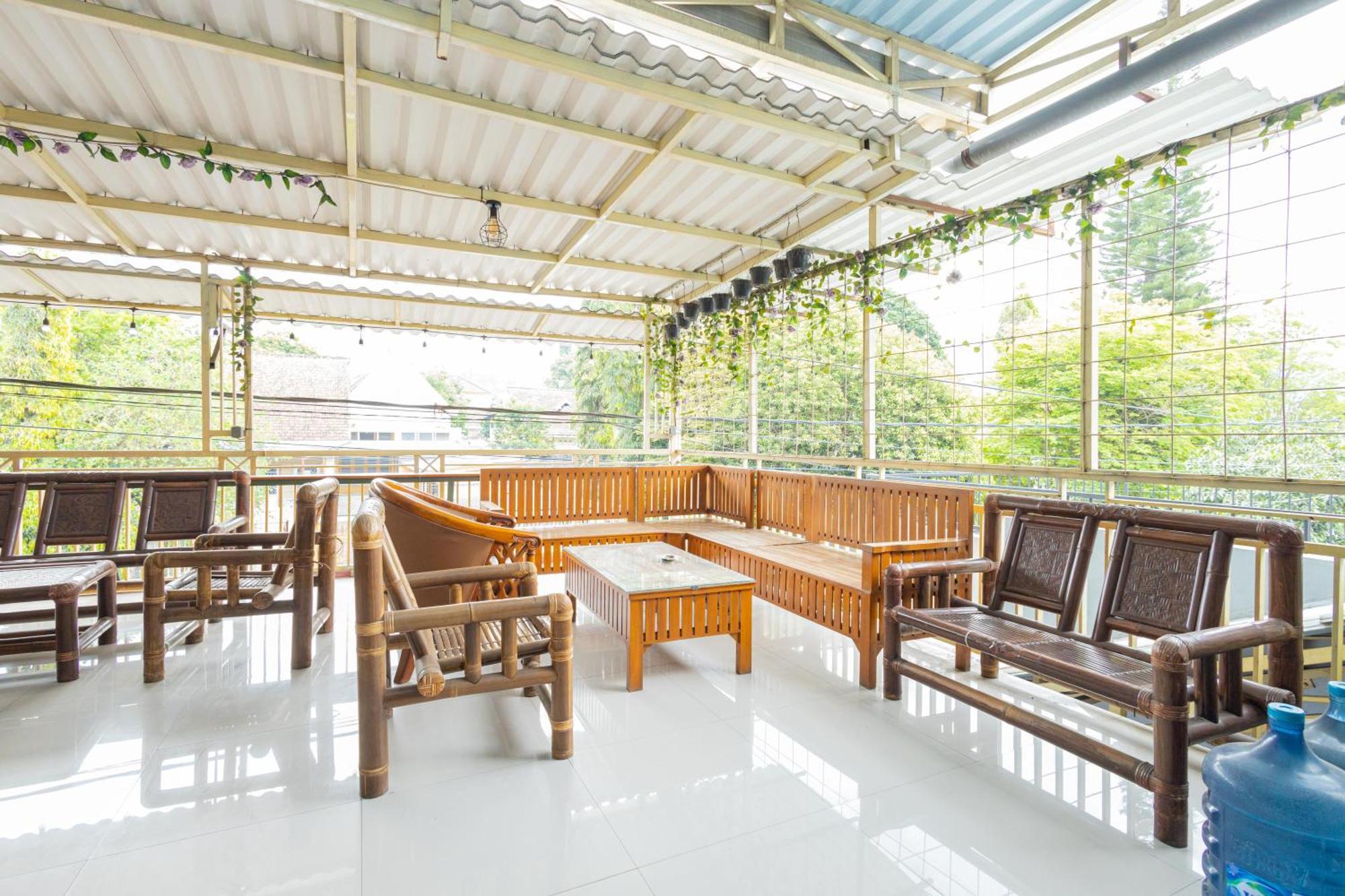 Reddoorz Near Wisata Museum Angkut 3 Hotel Batu  Exterior photo