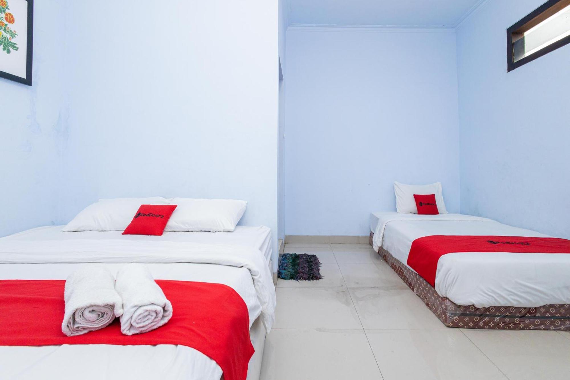 Reddoorz Near Wisata Museum Angkut 3 Hotel Batu  Exterior photo